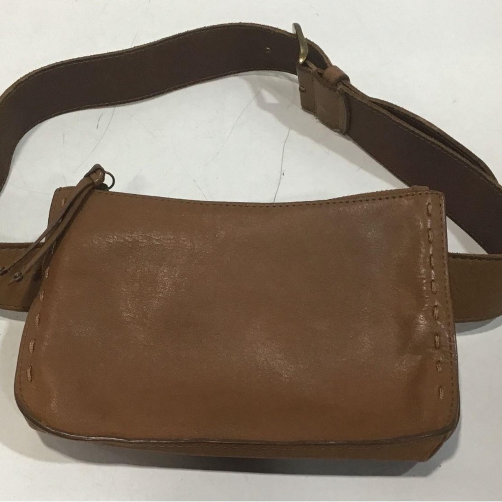 Women’s Frye Small Brown Leather Belt Bag Size M